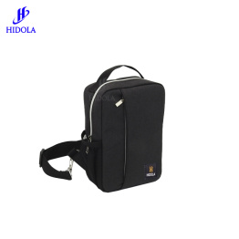 tui-xach-nam-deo-cheo