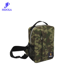 tui-xach-nam-deo-cheo